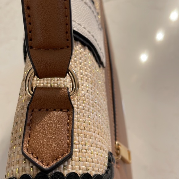 Aldo cream and brown purse with single handle - Picture 5 of 14